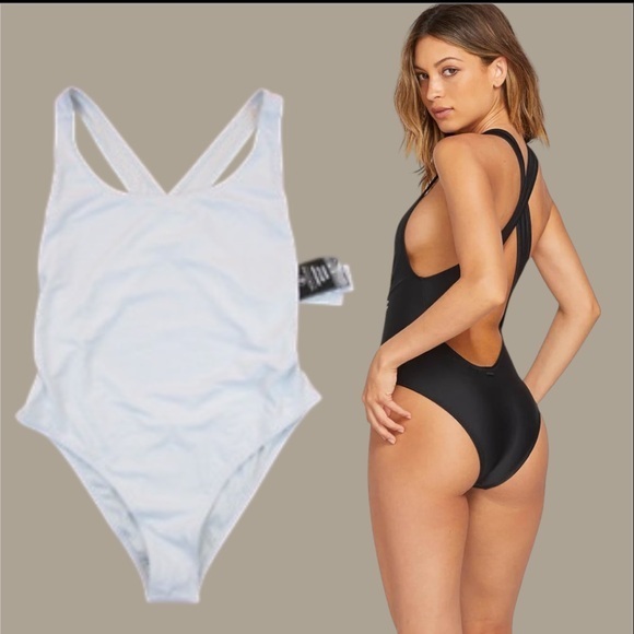 NWT Volcom Swimsuit FRESH INK Solid White Size XL - Picture 1 of 15